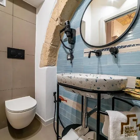 Adorm In The Historic Center Of Apartment Monopoli